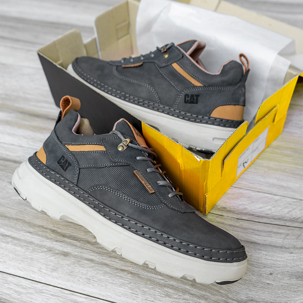 کفش مردانه cat مدل Punit رنگ طوسی